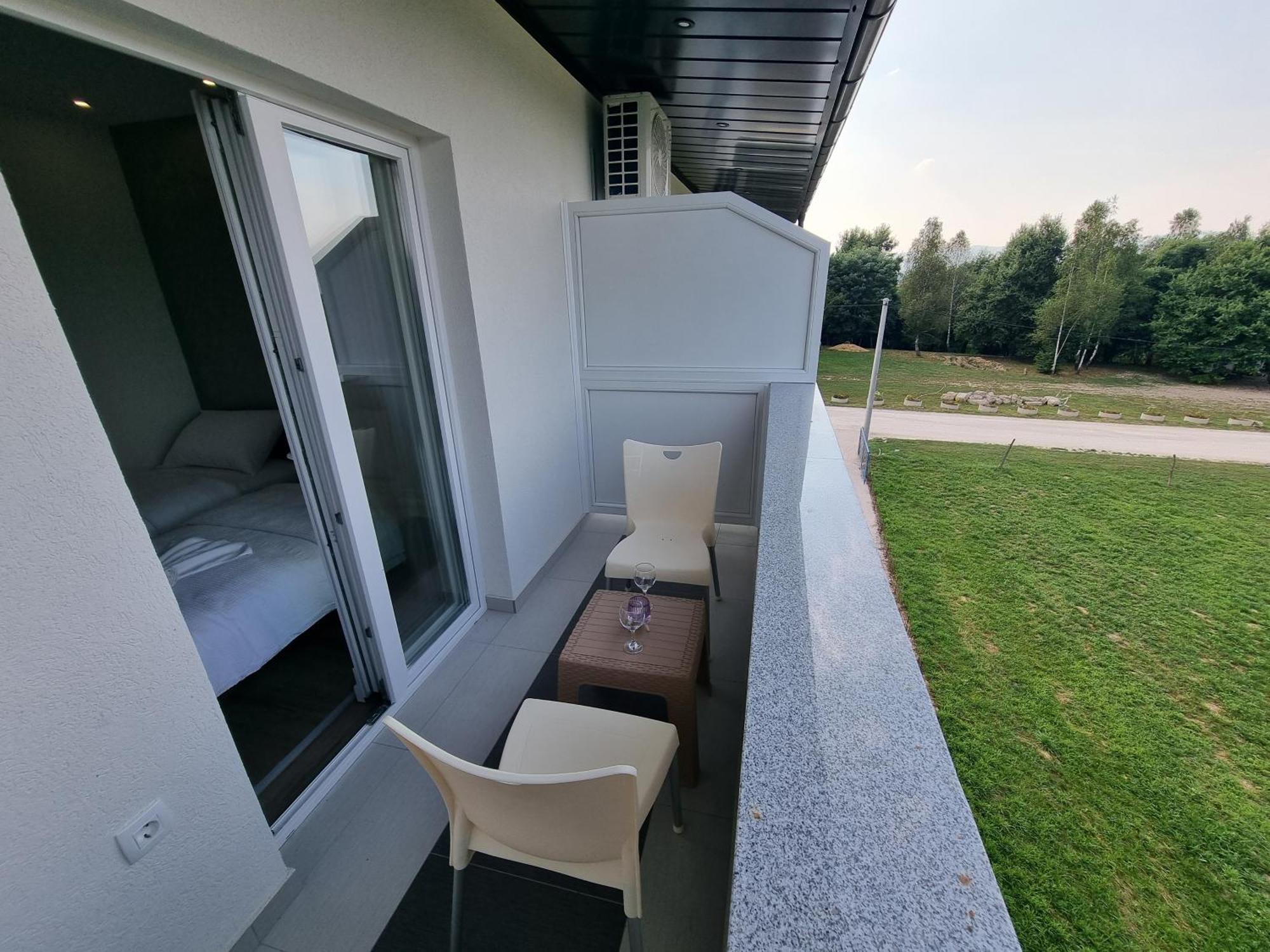 Villa Park Ravne Visoko Bagian luar foto