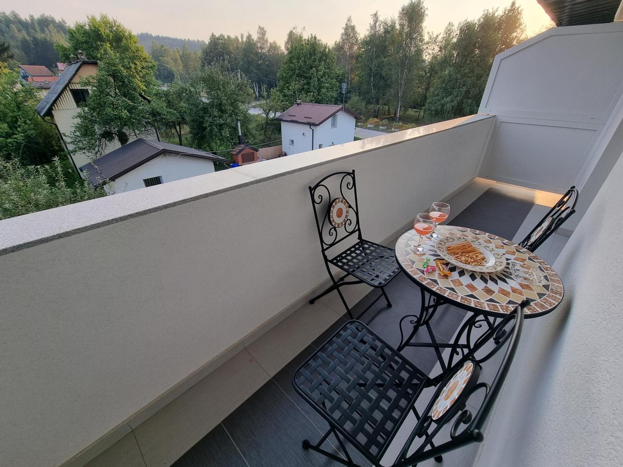 Villa Park Ravne Visoko Bagian luar foto